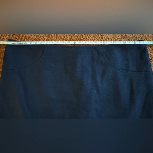 Reformation Buxton Skirt – Navy | Size 6 - Picture 7 of 8